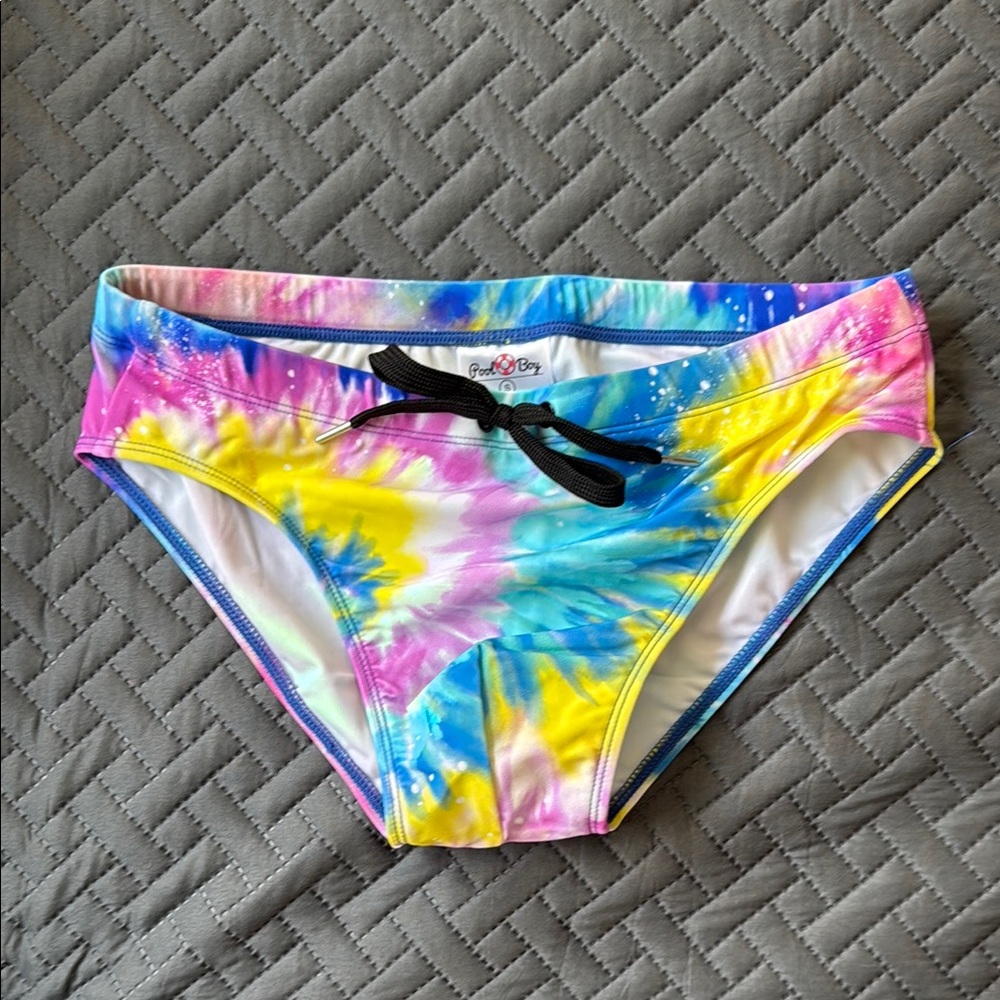 Men’s pool boy -Dye Swim briefs small nwot